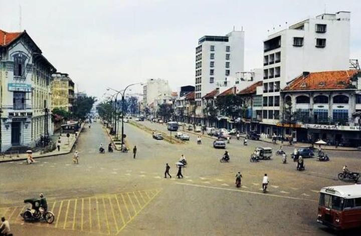 Hotspot Matrix: Biến Các nhà khoa học phân tích thành cơ hội marketing đột phá